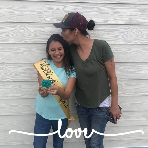 Meet your Posher, Lucinda - Picture 1 of 16